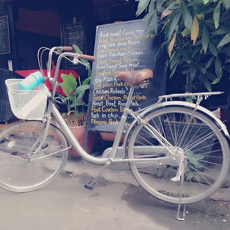 White River II Hostel 金边 外观 照片