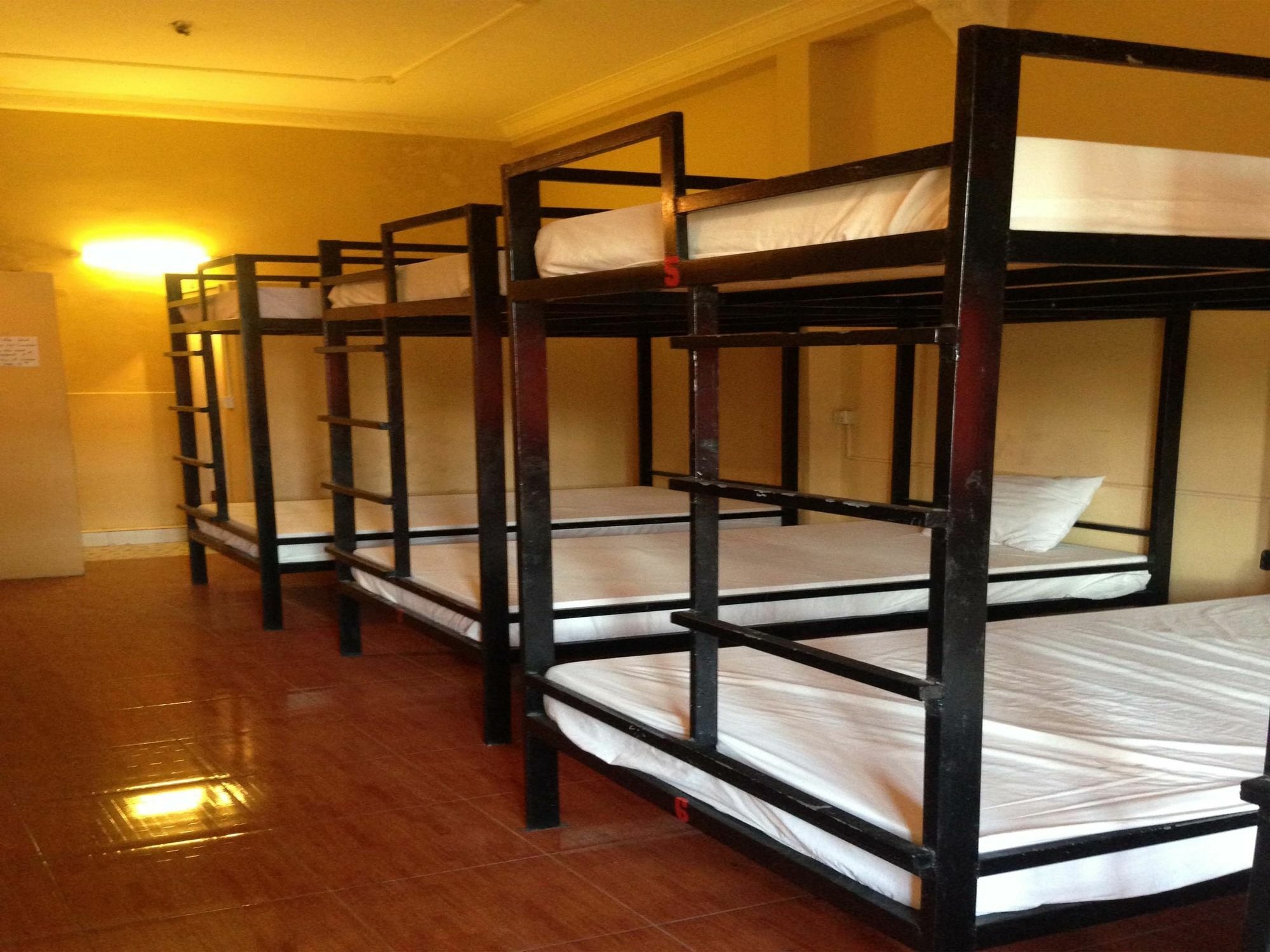 White River II Hostel 金边 外观 照片